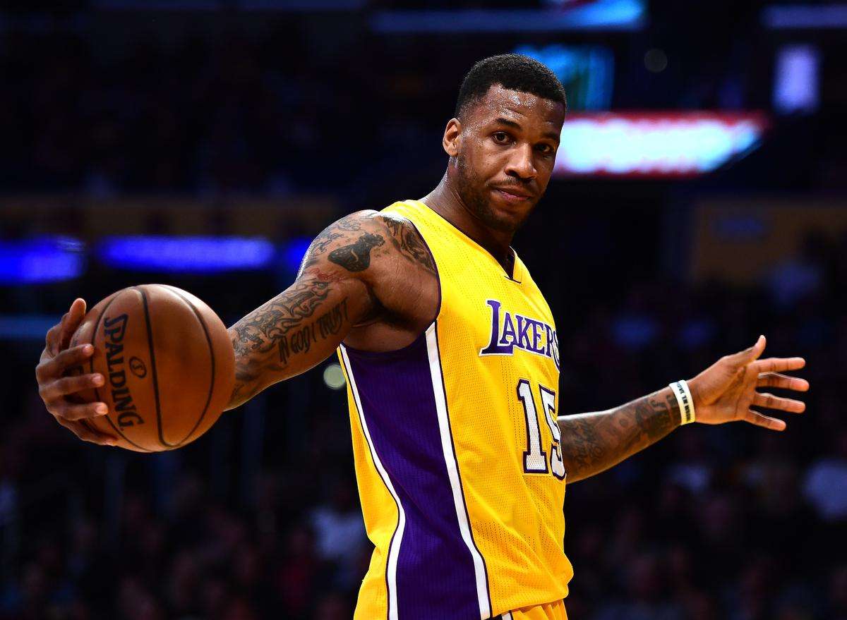 九游娱乐-莱万多夫斯基新星关键助攻表现惊艳，湖人未来可期！的简单介绍